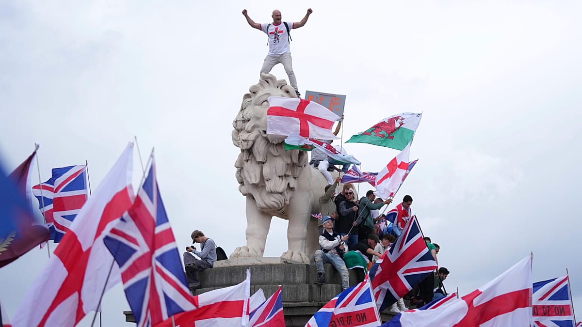 UK Bars Far-Right MEPs and Influencers from London Rally: Who and Why