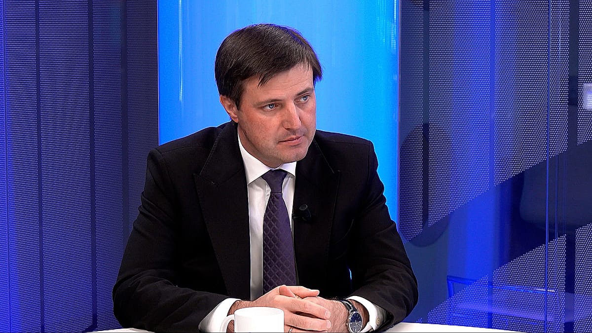 Ukraine grain blockade could add $60 billion to global food costs, minister warns