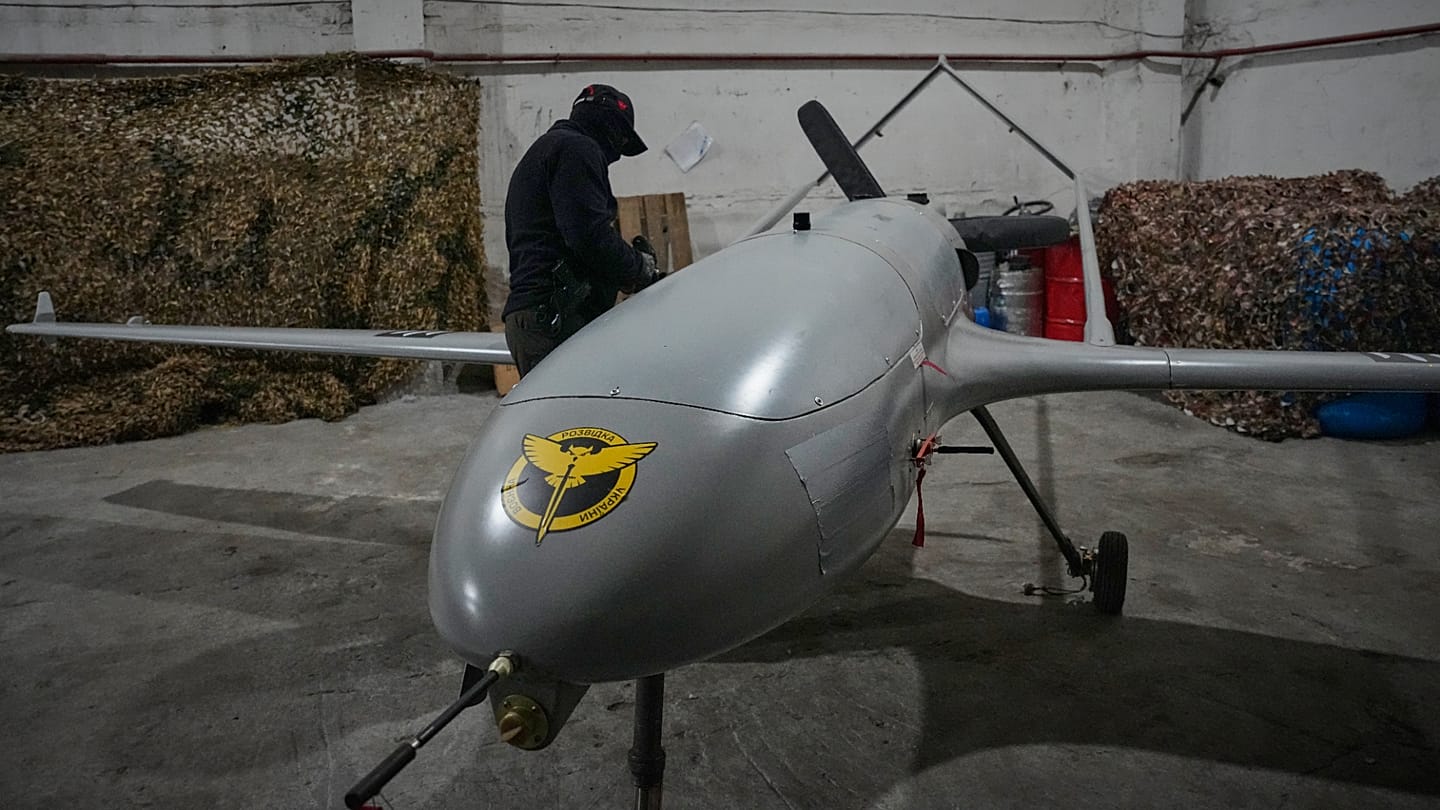 Ukraine Launches Major Drone Offensive as Putin Meets Schröder
