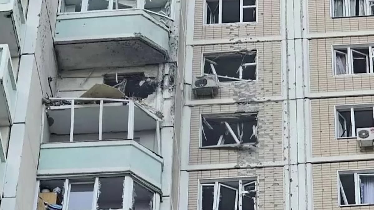 Ukraine Launches Record Drone Attack on Moscow Region, Killing Three