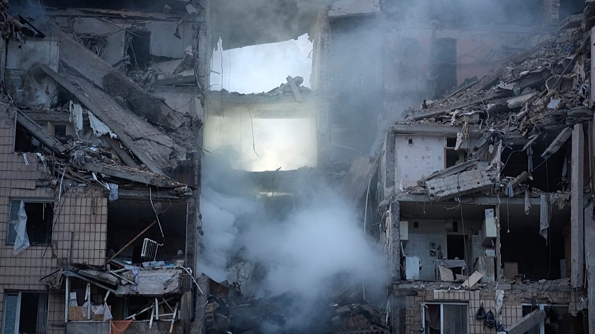 Ukraine's Air Defenses Fail to Intercept Any Russian Ballistic Missiles in Overnight Attack