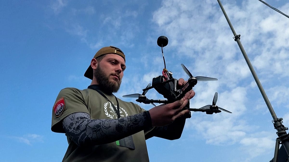 Ukraine's Drone Pilots Turn Combat Training into High-Speed Tournaments