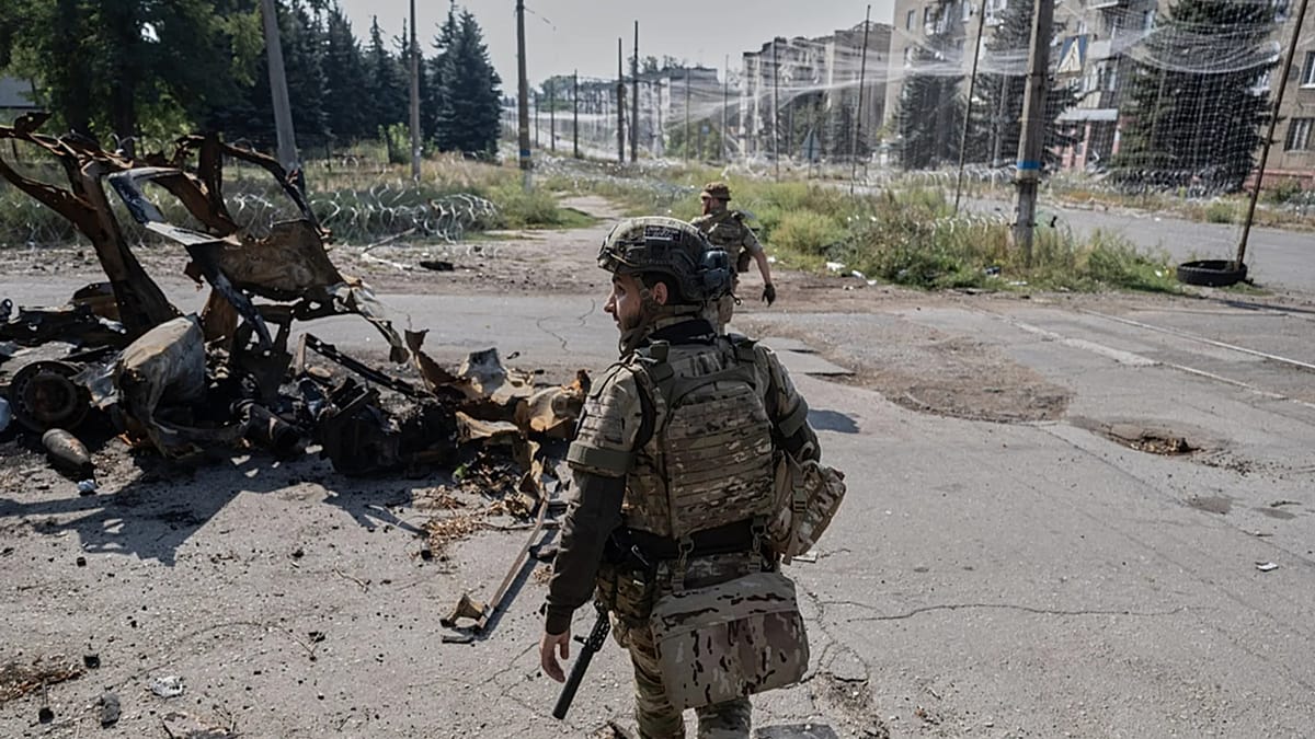 Ukraine's Operation Vivaldi breaks Russian encirclement in Donbas