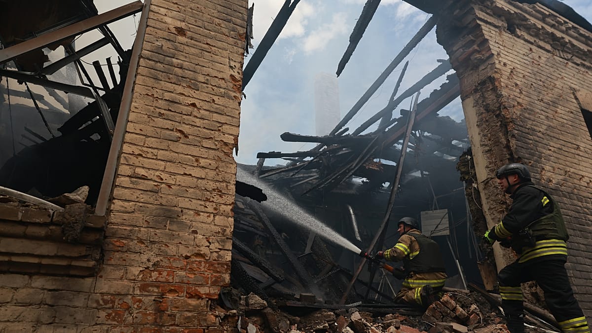 Ukraine Strikes Russian Missile Factory as Both Sides Exchange Heavy Fire