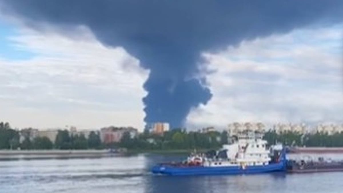 Ukraine strikes Russian refineries as Moscow hits civilian targets