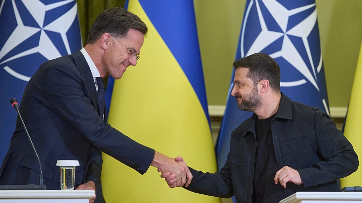 Ukraine to Press NATO for Immediate Air Defence Deliveries at Ankara Summit