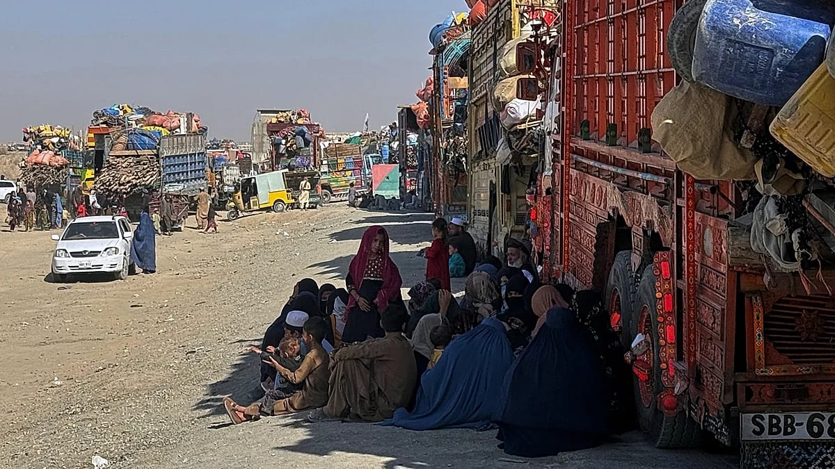 UN: 2.4 Million Refugees Will Need Resettlement in 2027, Options Dwindle