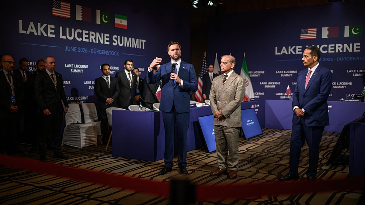 US and Iran Trade Threats Amid Peace Talks in Switzerland