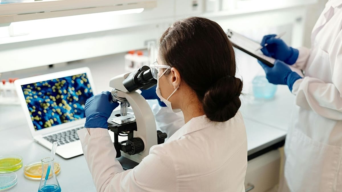 US Biotech Tests Gene Therapy to Rejuvenate Human Cells, Targets Eye Diseases