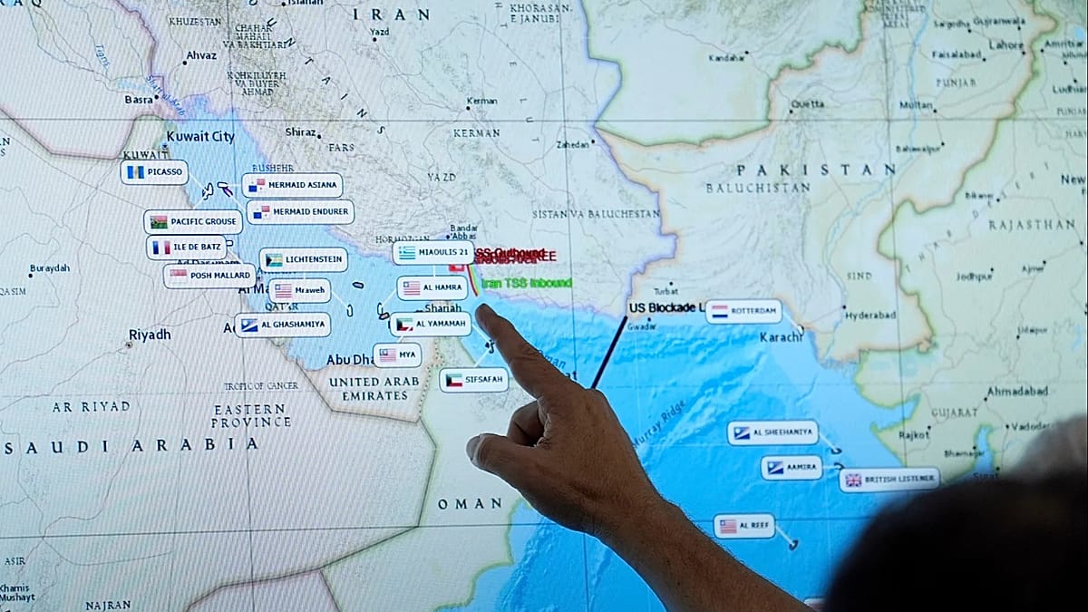 US Proposes Maritime Coalition to Reopen Strait of Hormuz Amid Iran Standoff