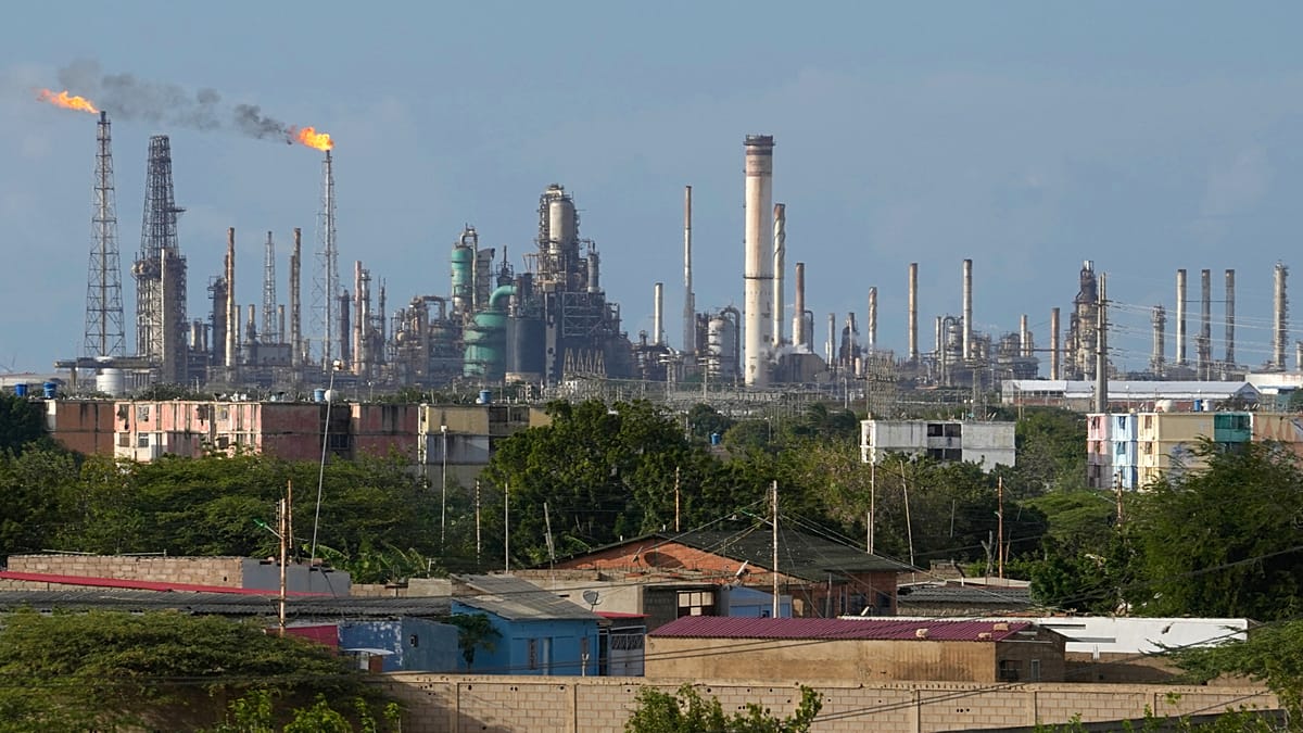 US-Venezuela oil deal: what we know and what remains unclear