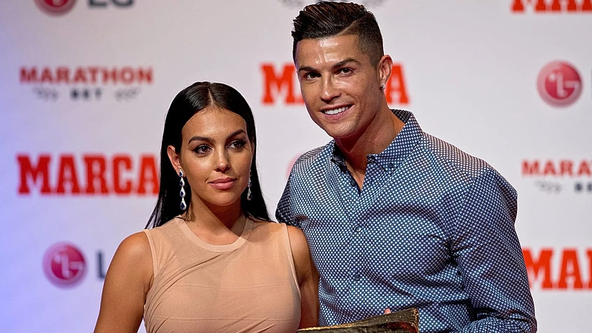 Vogue unveils exclusive photos of Ronaldo and Georgina's intimate wedding