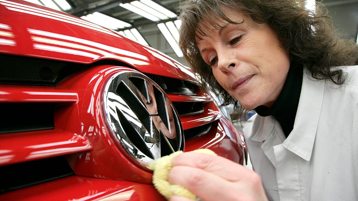 Volkswagen to cut 100,000 jobs in record industry restructuring