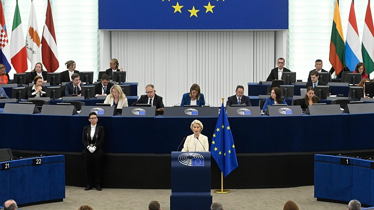 Von der Leyen: AI in healthcare must stay human, never replace doctors