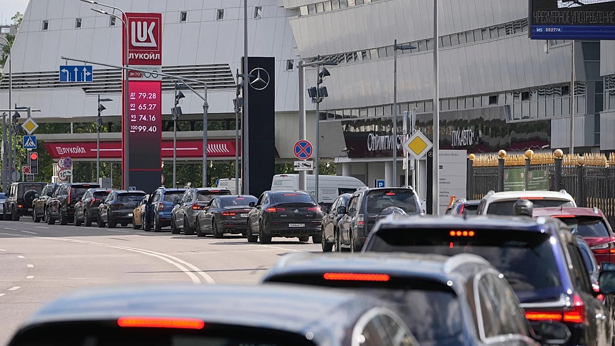 Washington Extends Lukoil Waiver to 2027, Deepening Rift With Brussels
