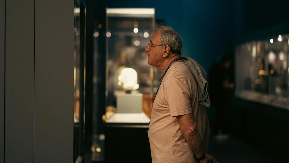 Weekly Arts Engagement Linked to Slower Biological Aging, UCL Study Finds