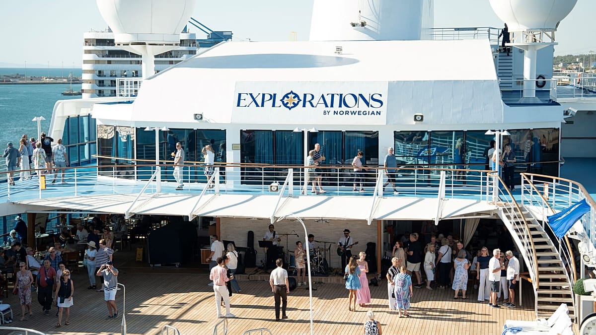 World's longest cruise sets sail from Rome on 371-day voyage