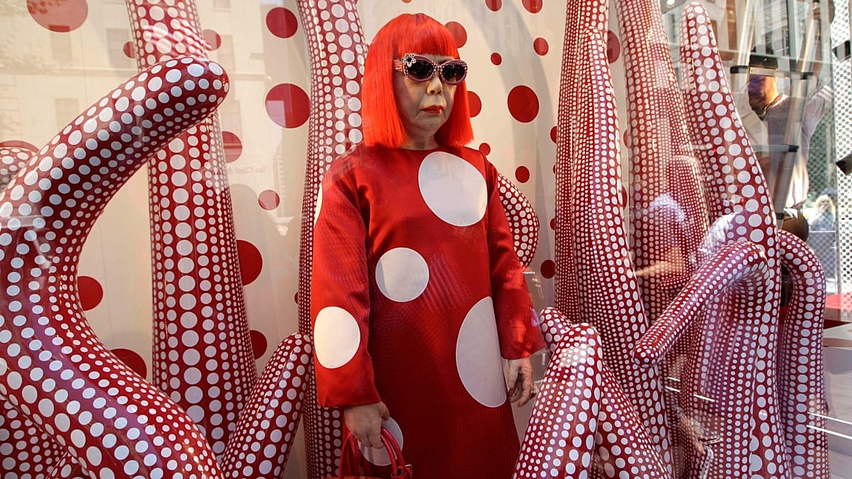 Yayoi Kusama, pioneer of polka dots and infinity rooms, dies at 97