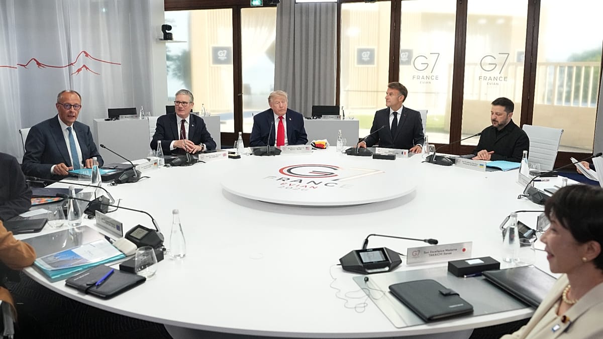Zelenskyy Arrives in Brussels with New G7 Commitments on Air Defence and Sanctions