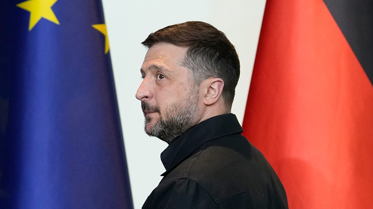 Zelenskyy Rejects Merz's Associate EU Membership Plan, Demands Full Rights